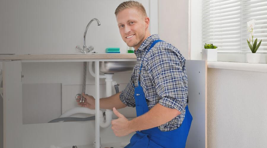 Local tankless water heater installation in Crescent City, FL